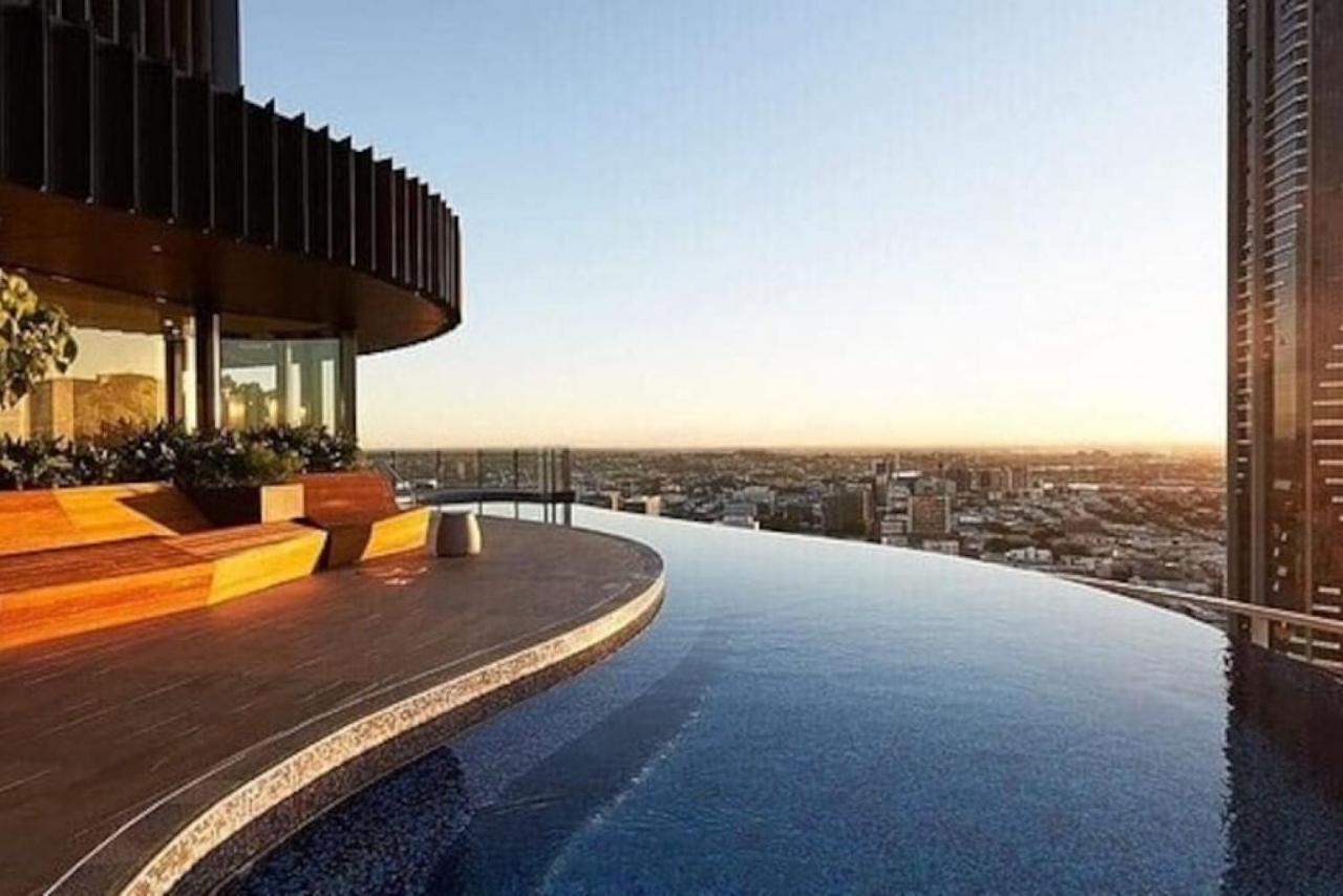 Spire On Queen Cbd Apartment Brisbane